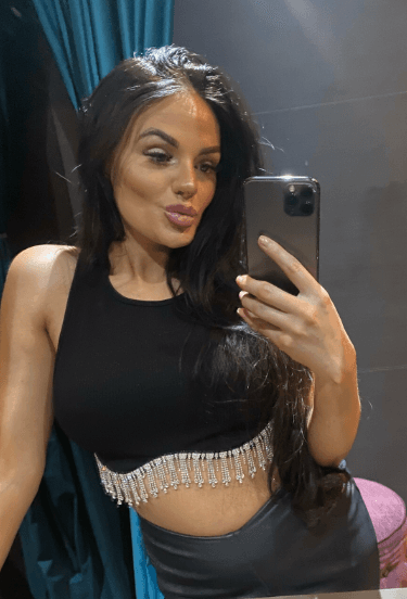 Eva Dee π