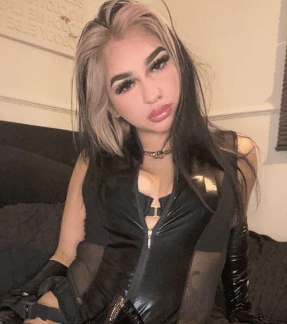 Mistress Elsa
